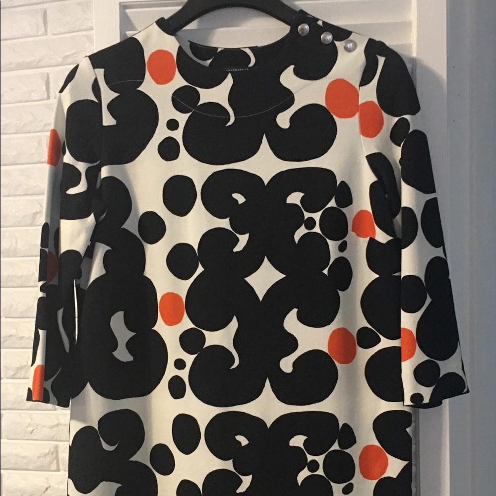 Marimekko “Sierra” style shift 3/4 sleeve dress.